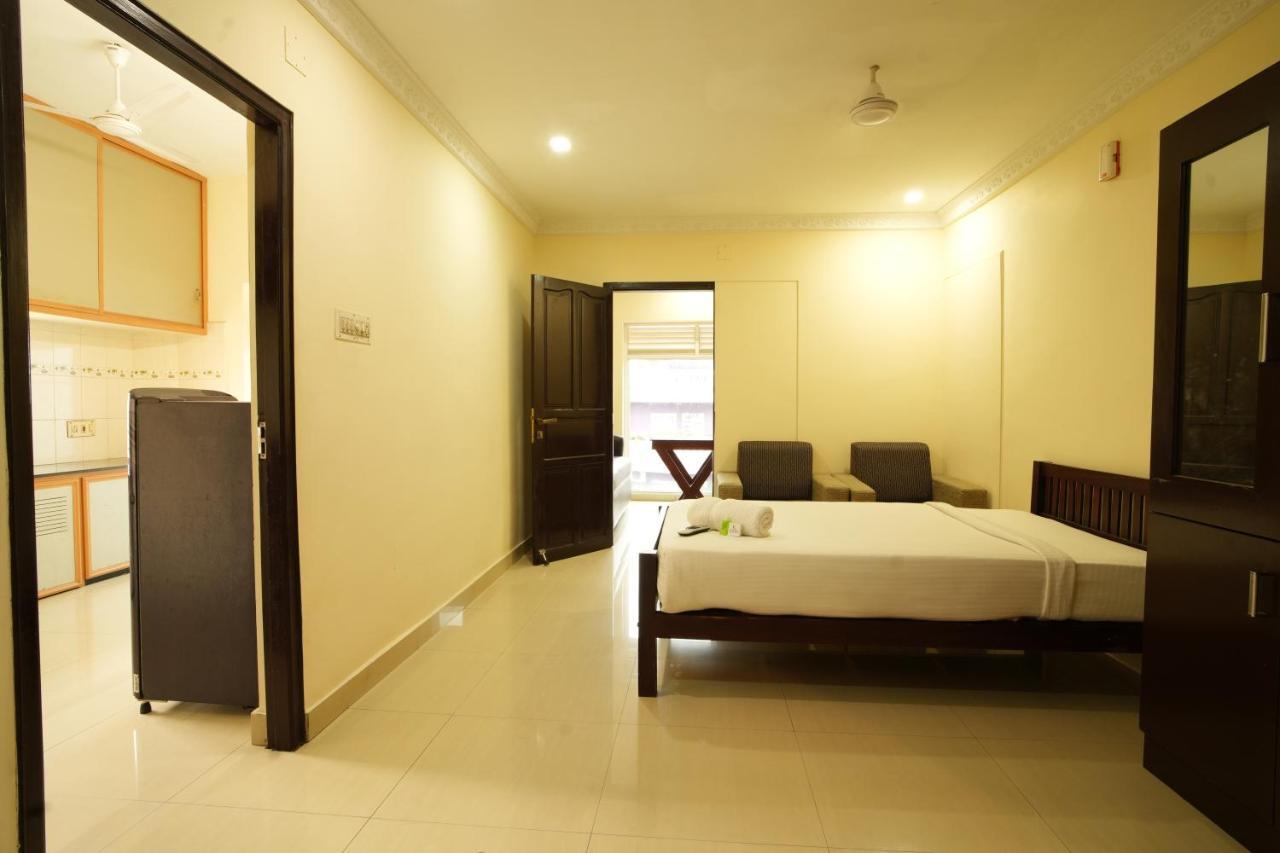 K V Suites Kochi Eksteriør billede