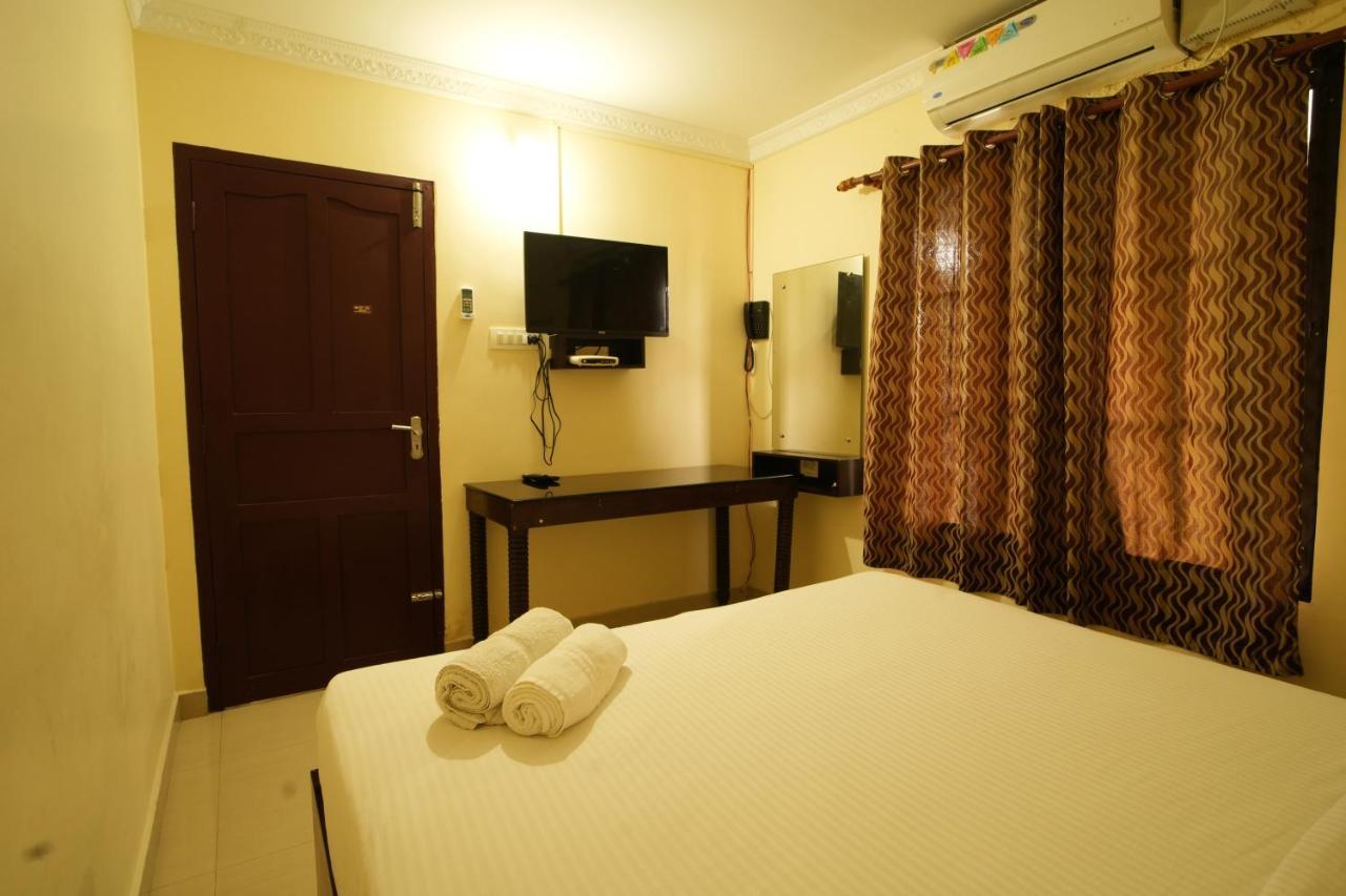 K V Suites Kochi Eksteriør billede